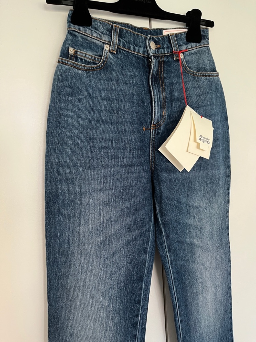 Alexander McQueen High Rise Tapered Straight Jeans Med Wash S23 Size 24 NWT $790 - Picture 4 of 16